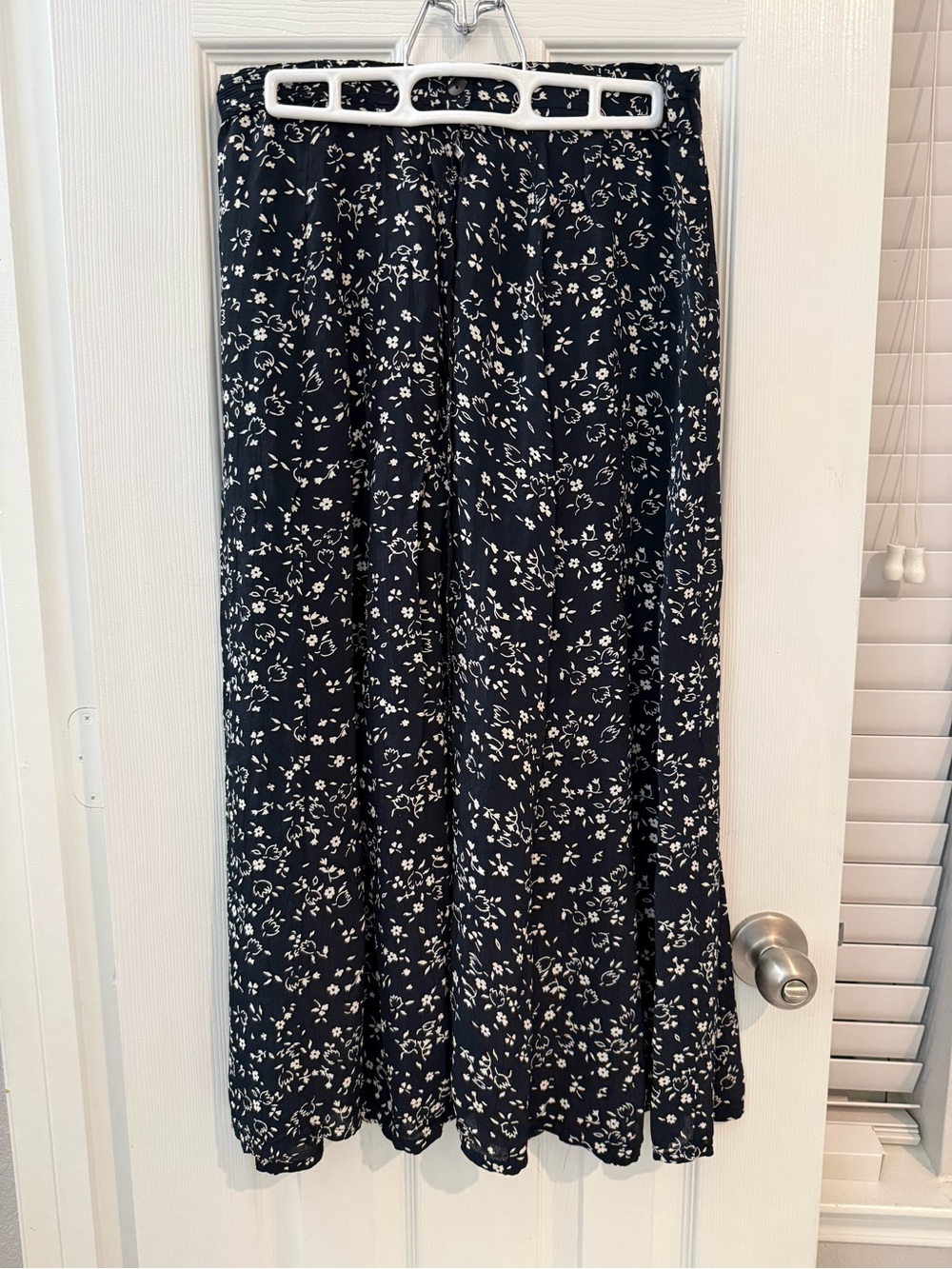Women's Black Floral Maxi Skirt